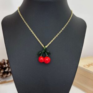Collar Cherry